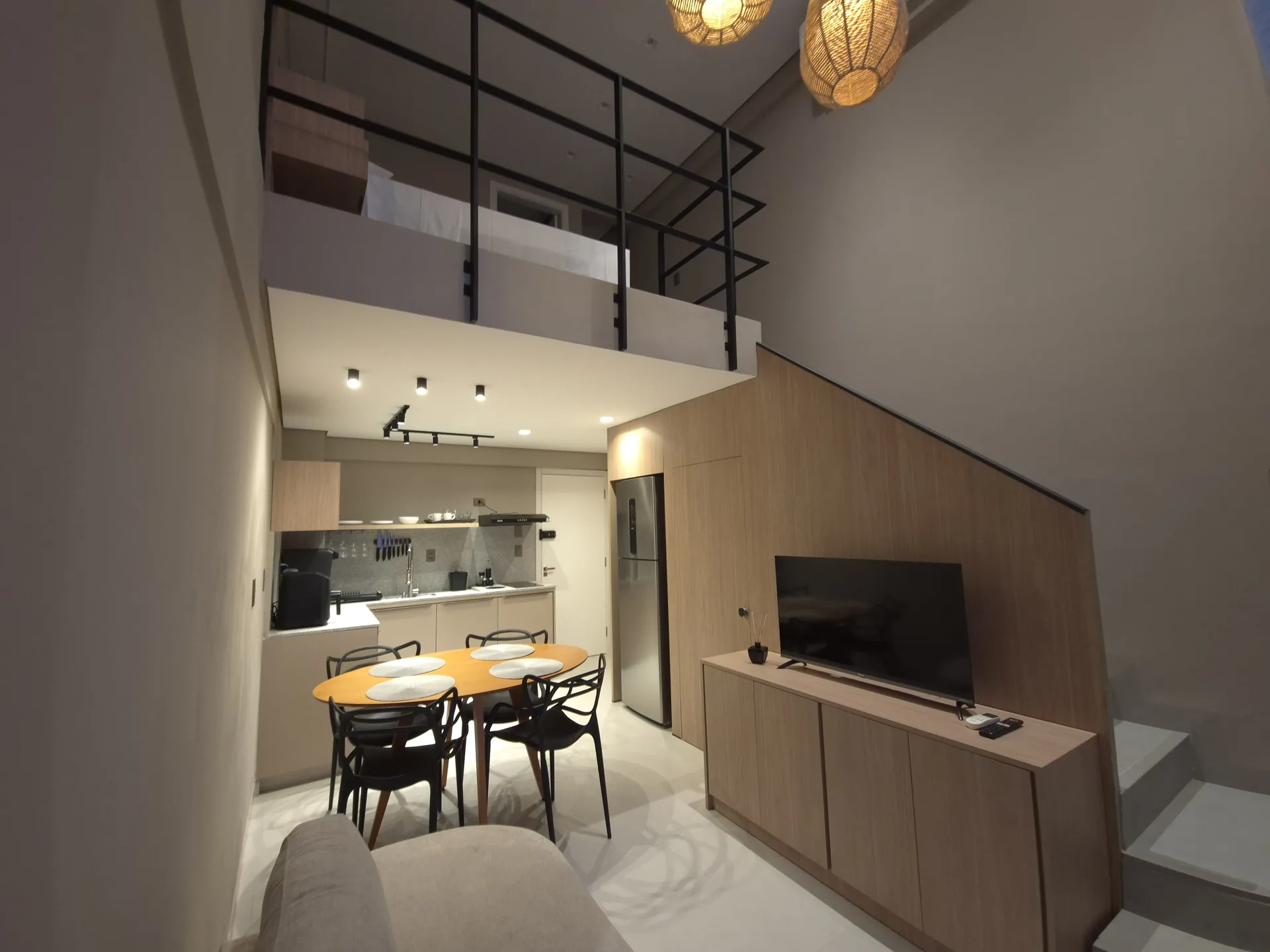 Interior sofisticado do Loft Premium